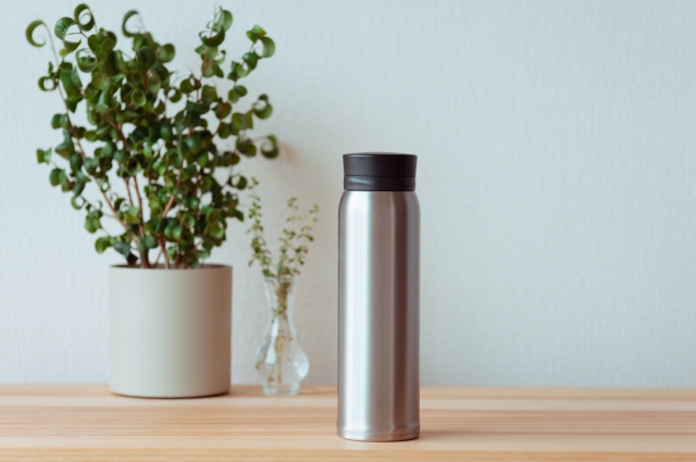 Reusable-water-bottle