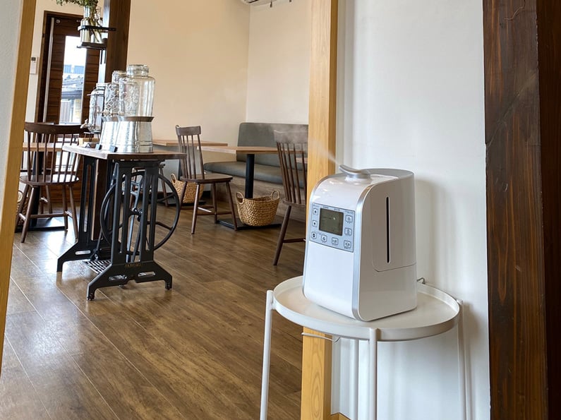 fogging device in the restaurant